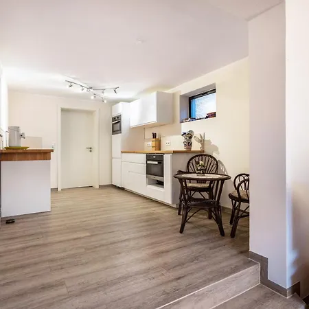 Am Mozarthuegel Apartman *