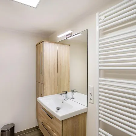 Am Mozarthuegel Apartamento Warstein